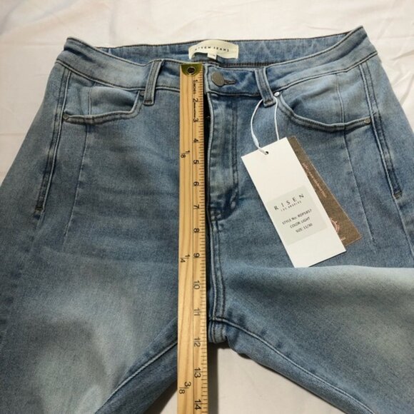 Risen Los Angeles womens super wide leg 11/30 light wash jeans NEW super soft - Picture 6 of 13